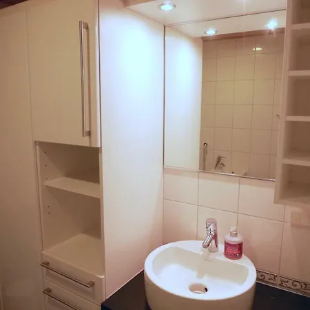 -- 2ndhomes Luxury Kamppi Center With Sauna -- 公寓